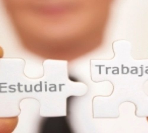 Study and work in Barcelona at the same time