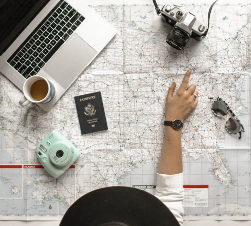 Barcelona students travel to Europe