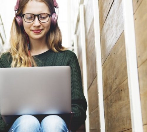 Study with music: a good choice!
